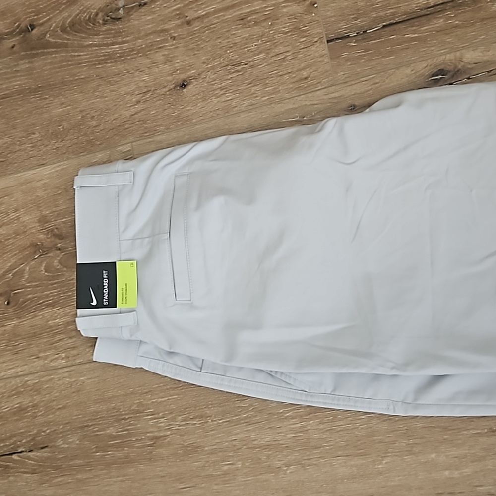 NWT nike standard fit white pants